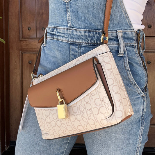 Candado Crossbody Bag 2