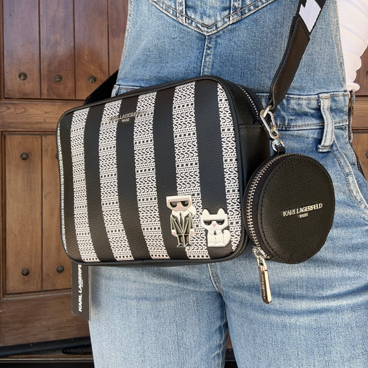 Crossbody Bag Monograma Letras 2