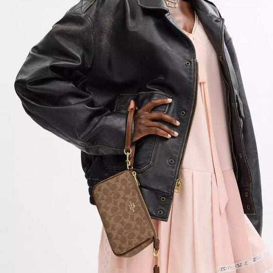 Nolita 19 Monograma -Café medium