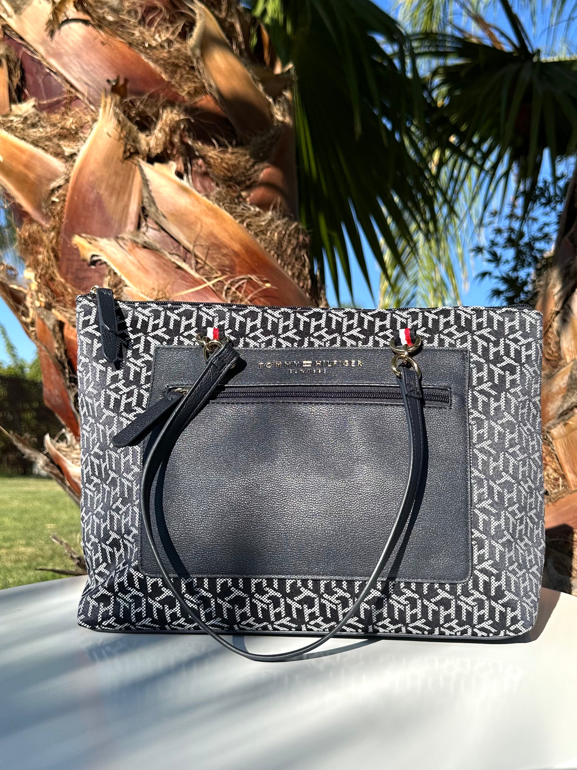 Tote Monograma Letras